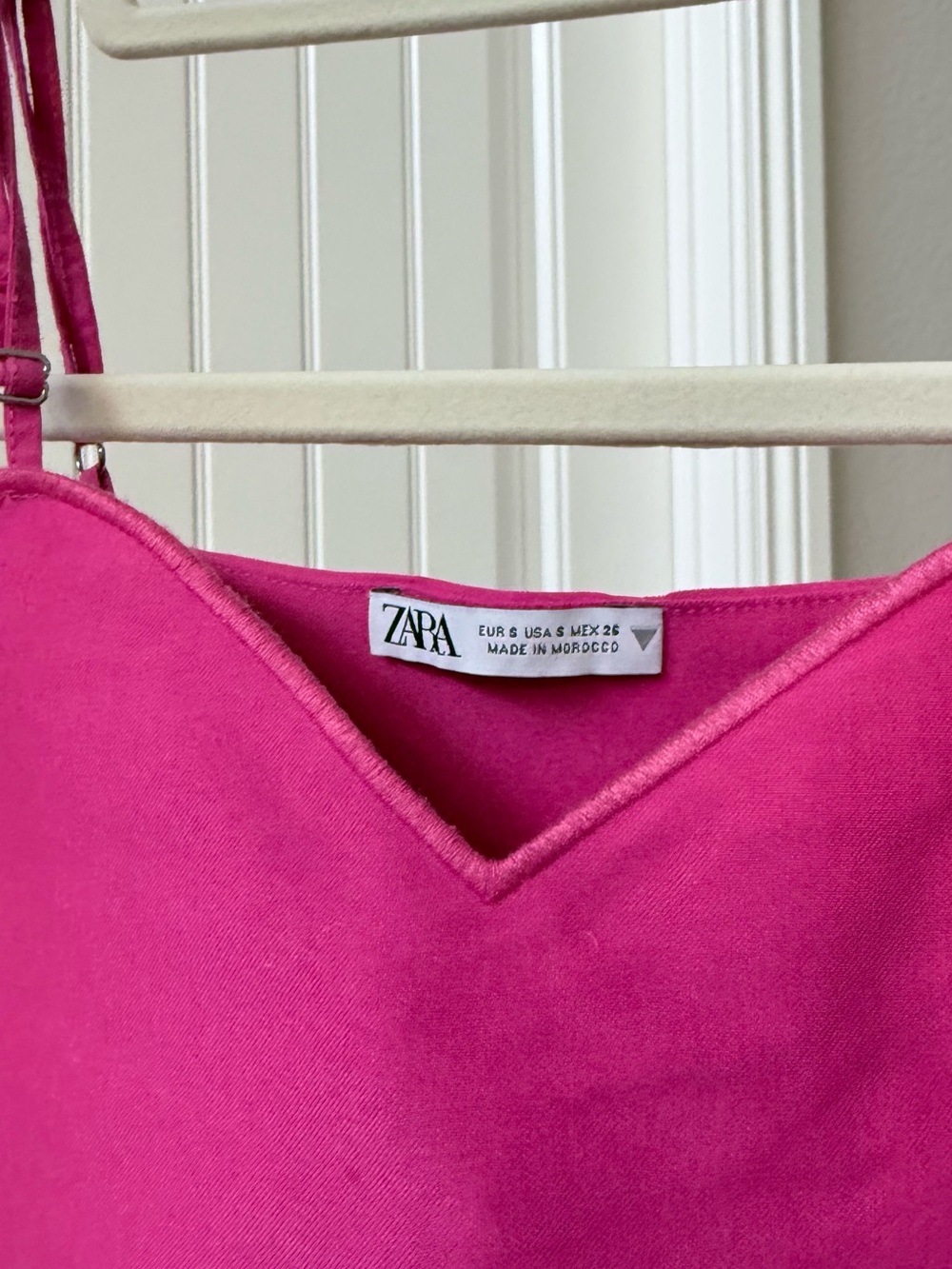 Zara Hot Pink Heart-Shaped Bandeau Crop Top Size S - Picture 2 of 4